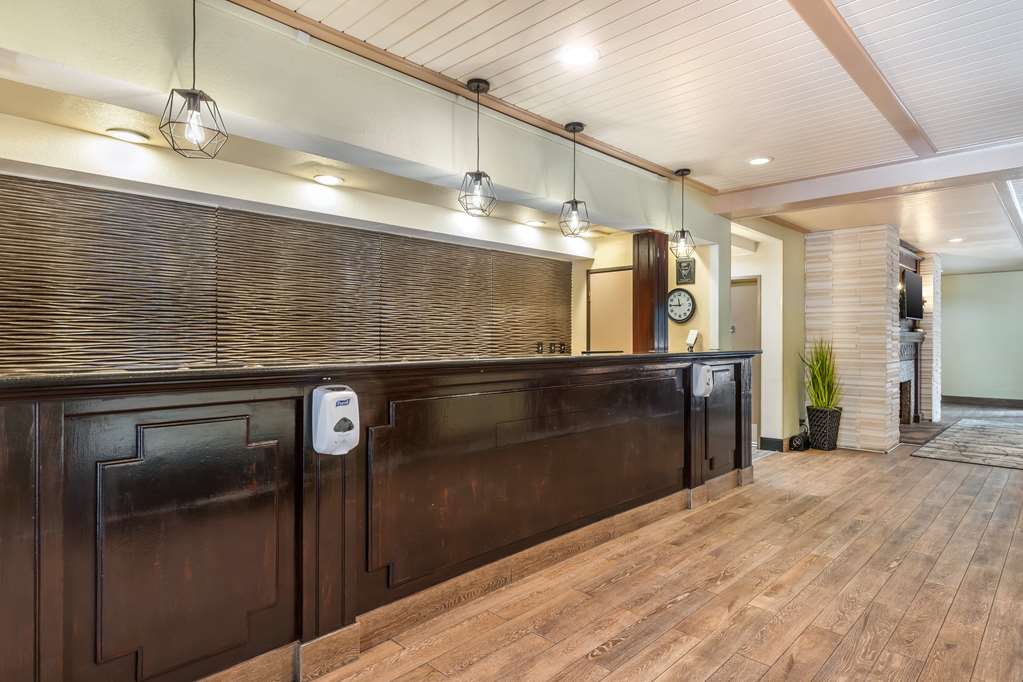 Best Western John Muir Inn - photo 16