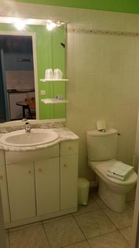 Hostellerie des Colonnes - carbon neutral hotel in La Force