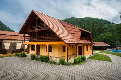Cabana Sargetia in Hateg, Romania