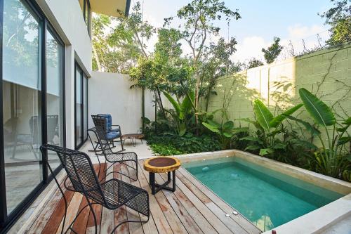 Don Quijote Private pool & Beach club access — 4-Star Luxury Hotel in Tulum, Mexico