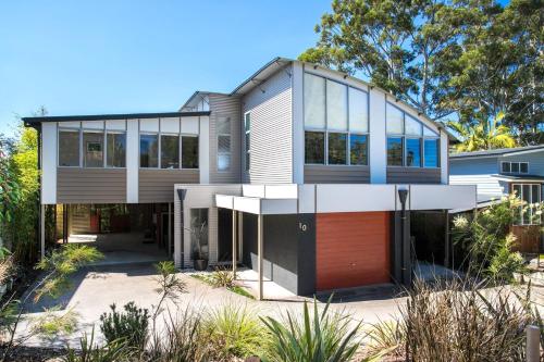 Aurora - carbon neutral hotel in Mollymook