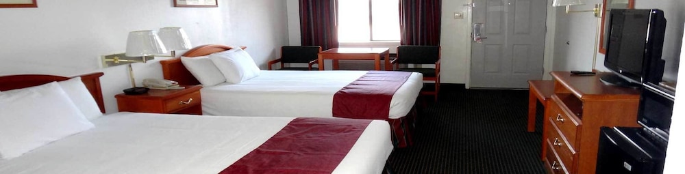 Sagamar Inn in Cleburne, United States