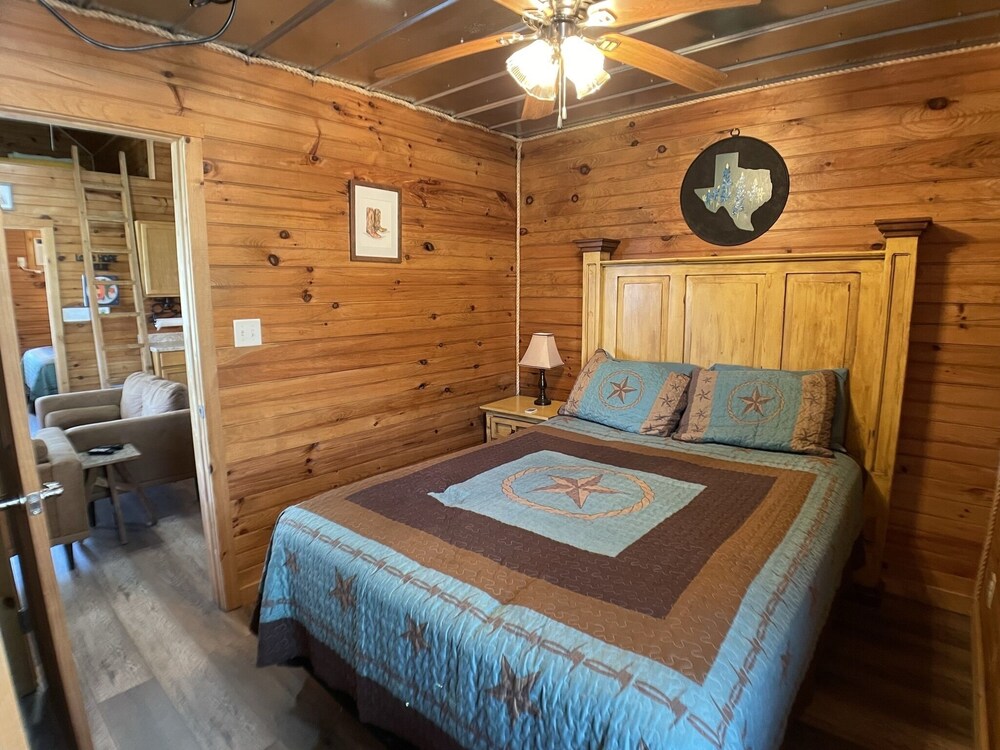 Walnut Canyon Cabins - photo 24
