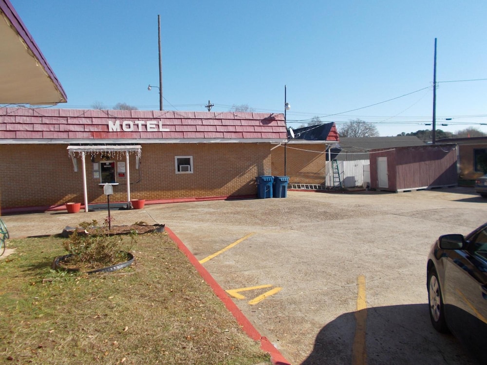 Hillside Motel - photo 42