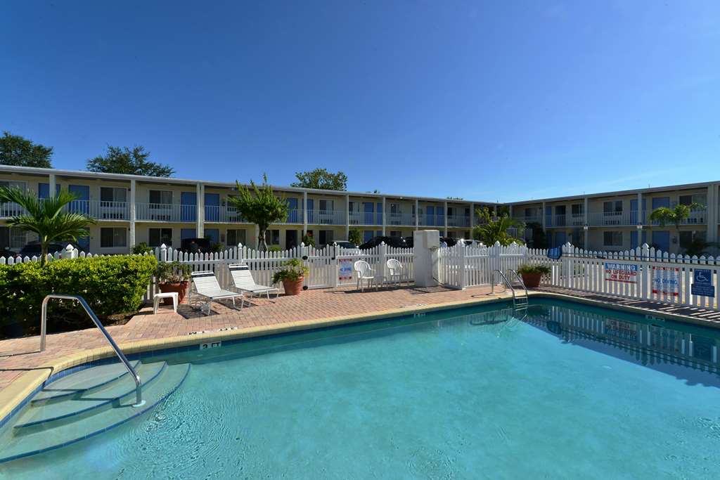 Americas Best Value Inn Bradenton Sarasota - photo 15