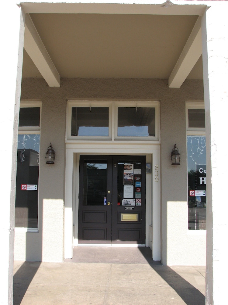 Cottonwood Hotel - photo 82