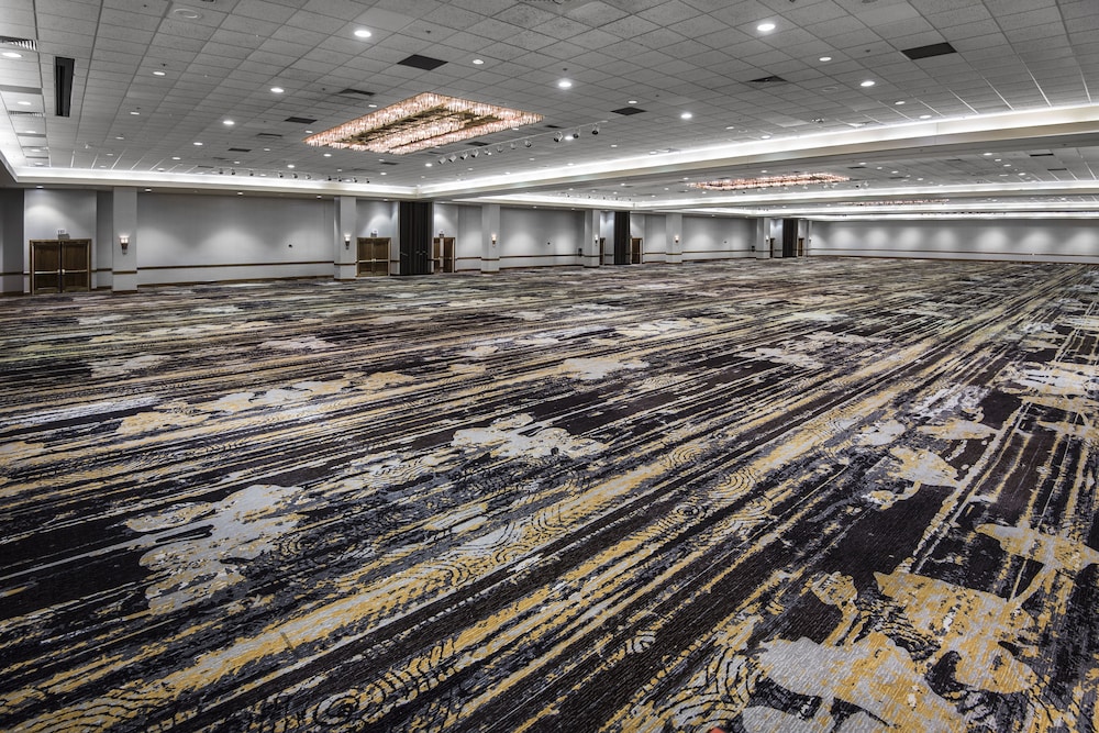 Holiday Inn Springdale Fayetteville Area an IHG Hotel - photo 3