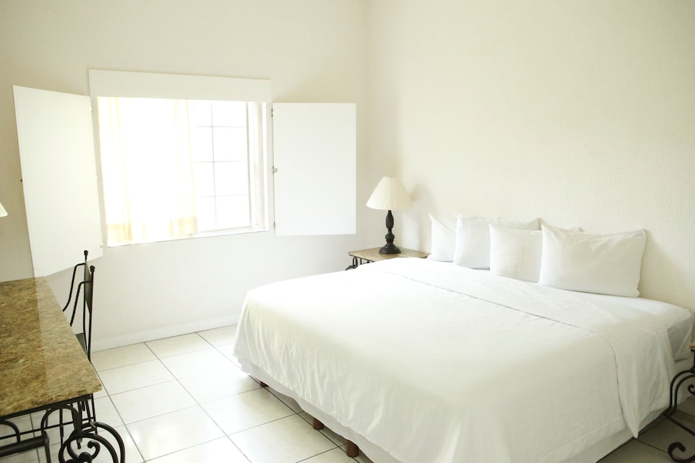 Hotel Las Palomas Tepic Express