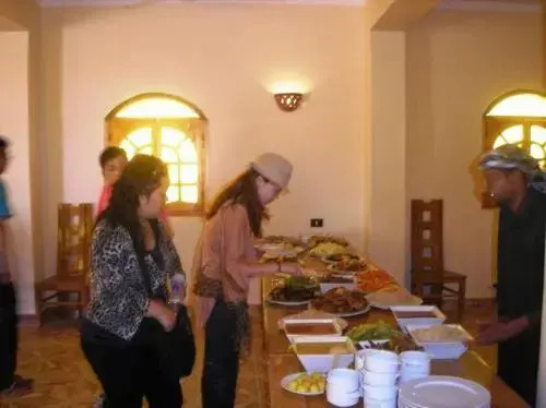 Sandrose Baharia Hotel in Al Bawiti, Egypt