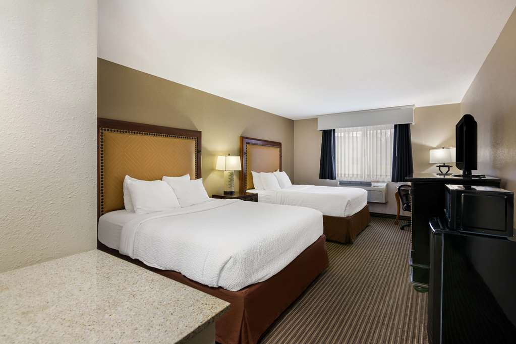 Revel Hotel Minot SureStay Collection by Best Western - photo 4