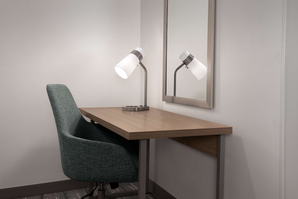 Hilton Garden Inn Marina Del Rey - photo 15