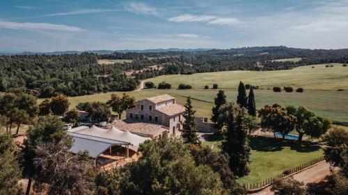 Les Quingles - carbon neutral hotel in Unknown City