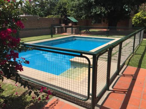 Casa Departamento Funes Bella Vista Wifi Cochera Pileta — 4-Star Luxury Hotel in Funes, Argentina