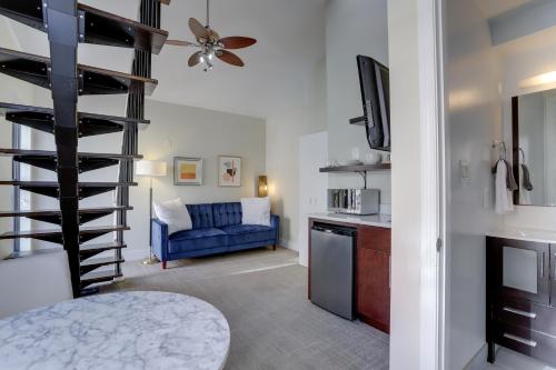DuPont Place Boutique Inn - photo 49