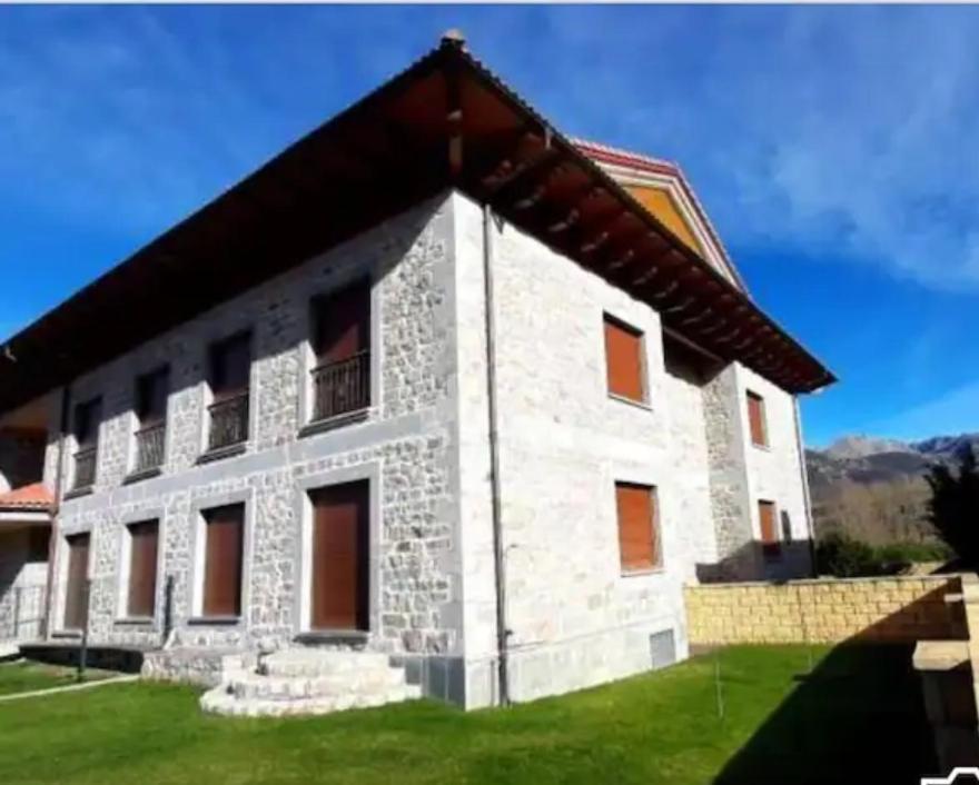 Montes de Lillo — hotel in Puebla De Lillo