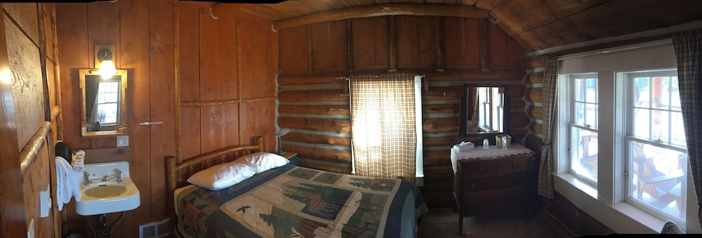 The Historic Madison Hotel Motel - photo 12