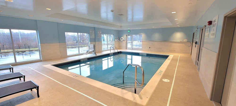 Holiday Inn Express White Marsh by IHG - photo 18