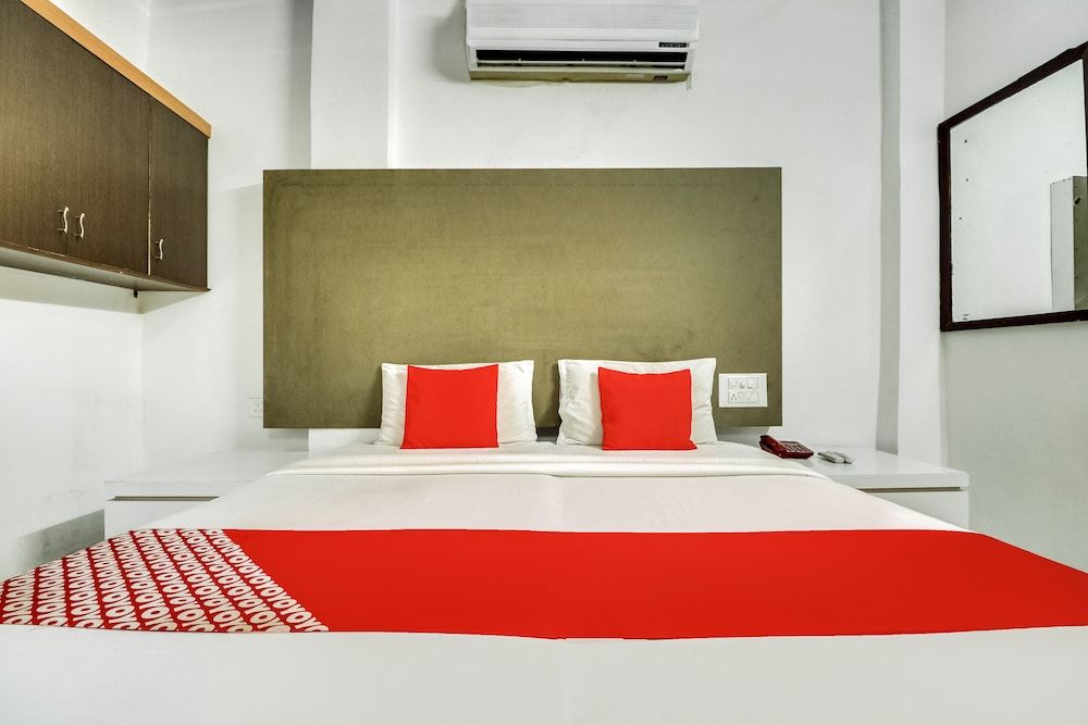 Oyo 29400 Hotel Amar