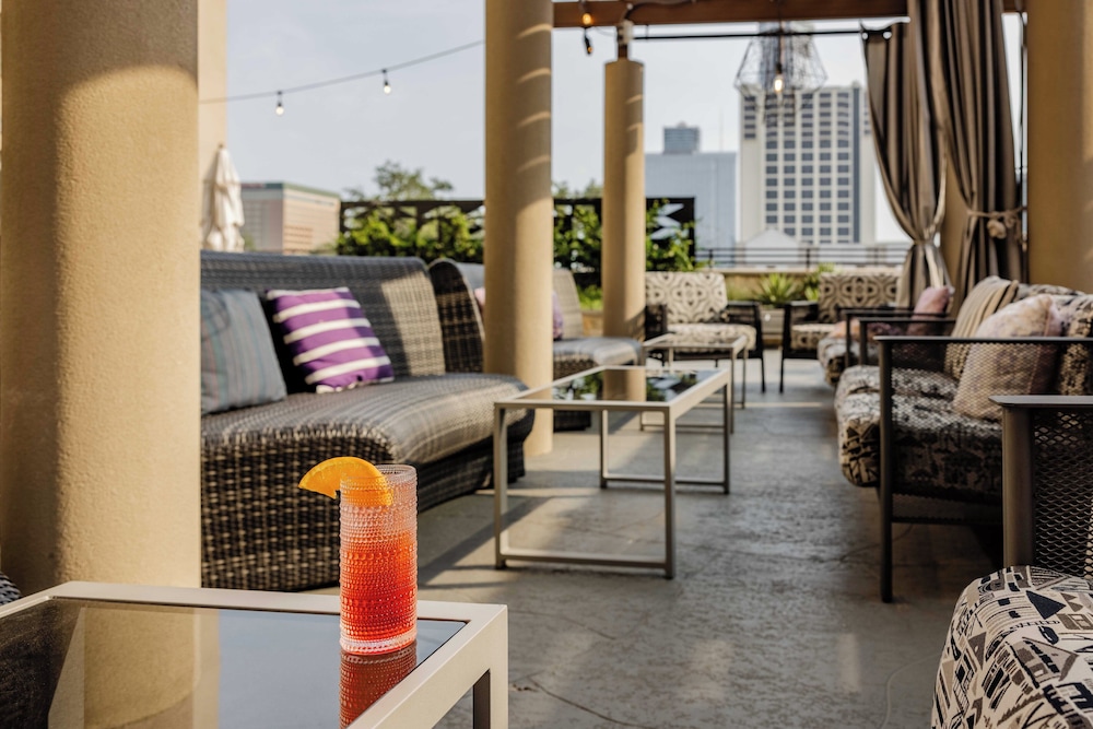Hotel Indigo Austin Downtown University by IHG - photo 53