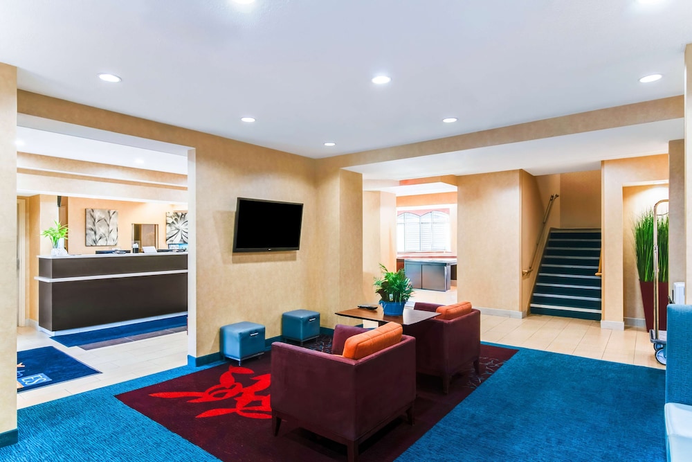 Sonesta ES Suites Boston Westborough - photo 2