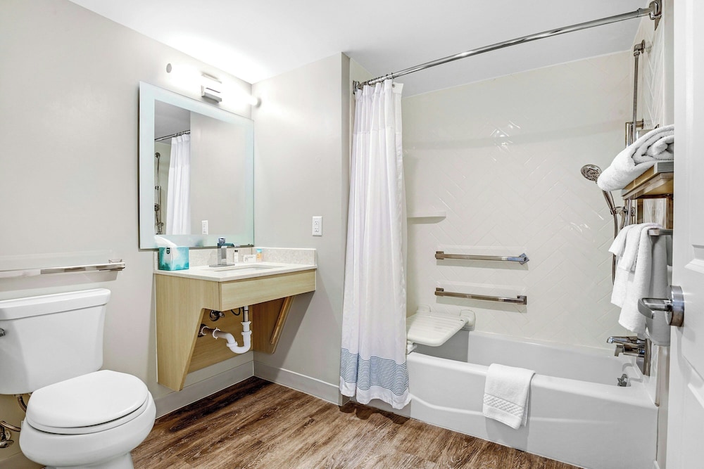 TownePlace Suites By Marriott Mobile - photo 8