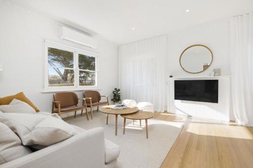 The Village Belle Stay In The Heart of Sorrento in Sorrento, Australia