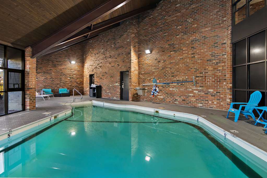 Clarion Pointe Bloomington Normal I 55 University - photo 25