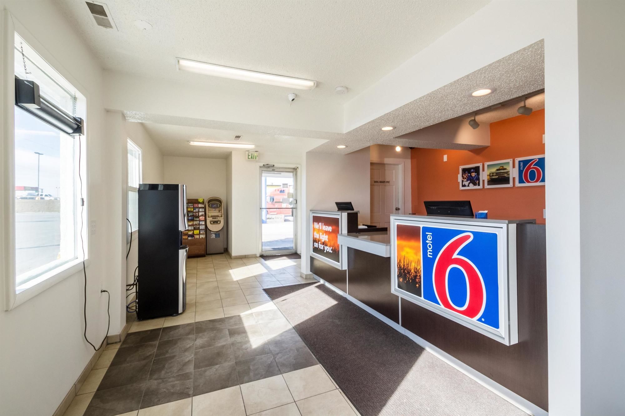 Motel 6 Indianapolis IN South - photo 25