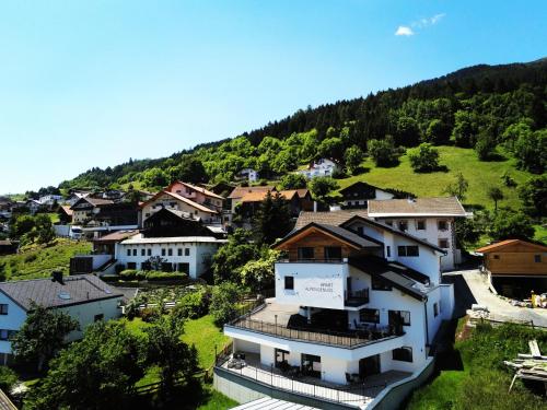 Apart Alpengenuss — 4-Star Luxury Hotel in Ladis, Austria