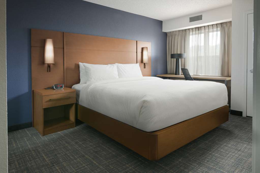 Sonesta ES Suites Fort Worth Fossil Creek - photo 16