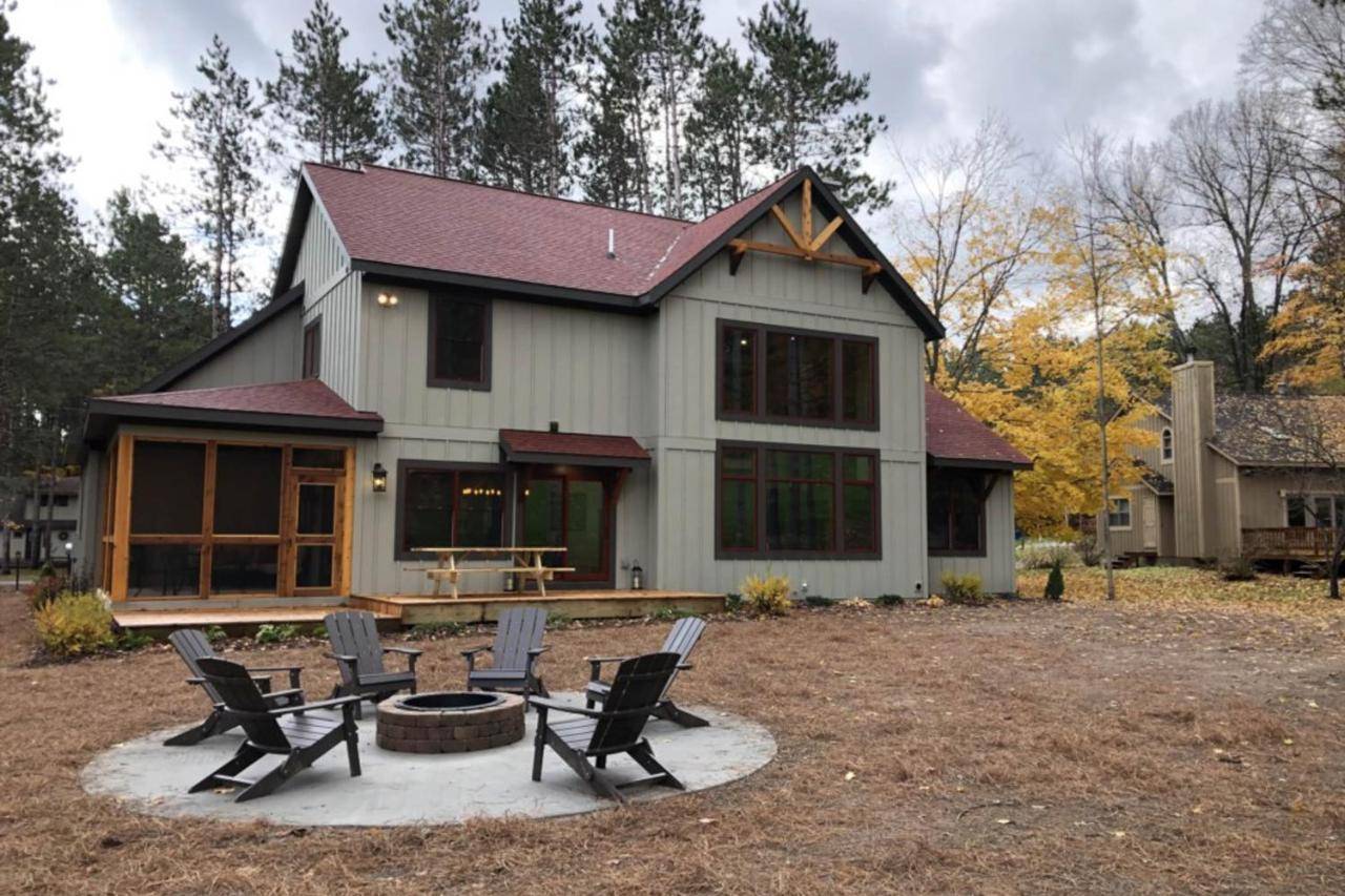 Buckaroo — hotel in Thompsonville