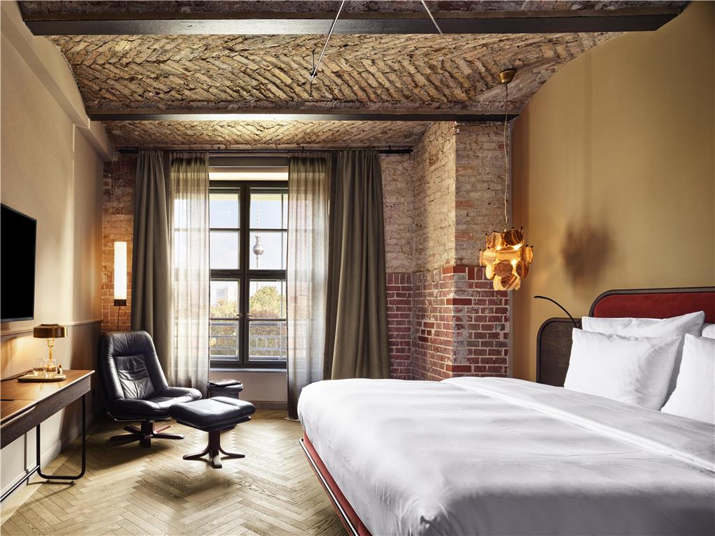 telegraphenamt roomy city