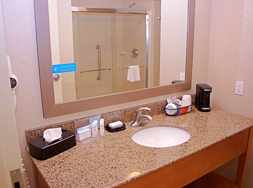 Hampton Inn Sidney NE - photo 39