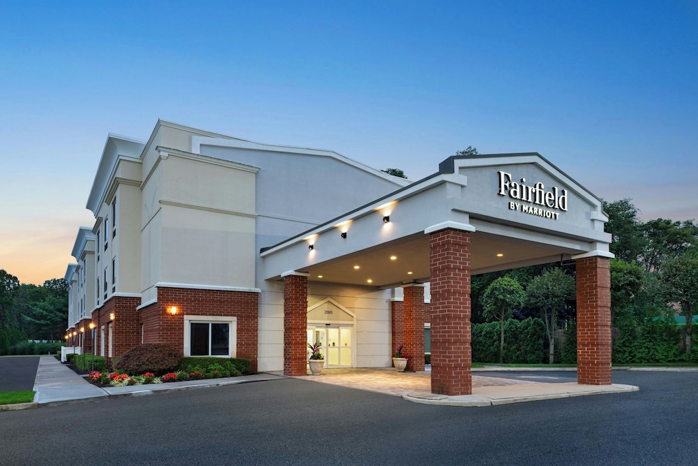 Fairfield Inn by Marriott Medford Long Island in Medford, United States