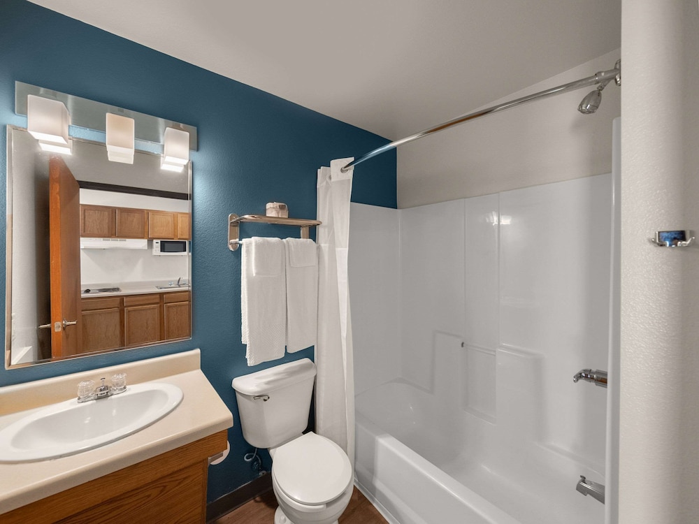 WoodSpring Suites Rockwall East Dallas - photo 24