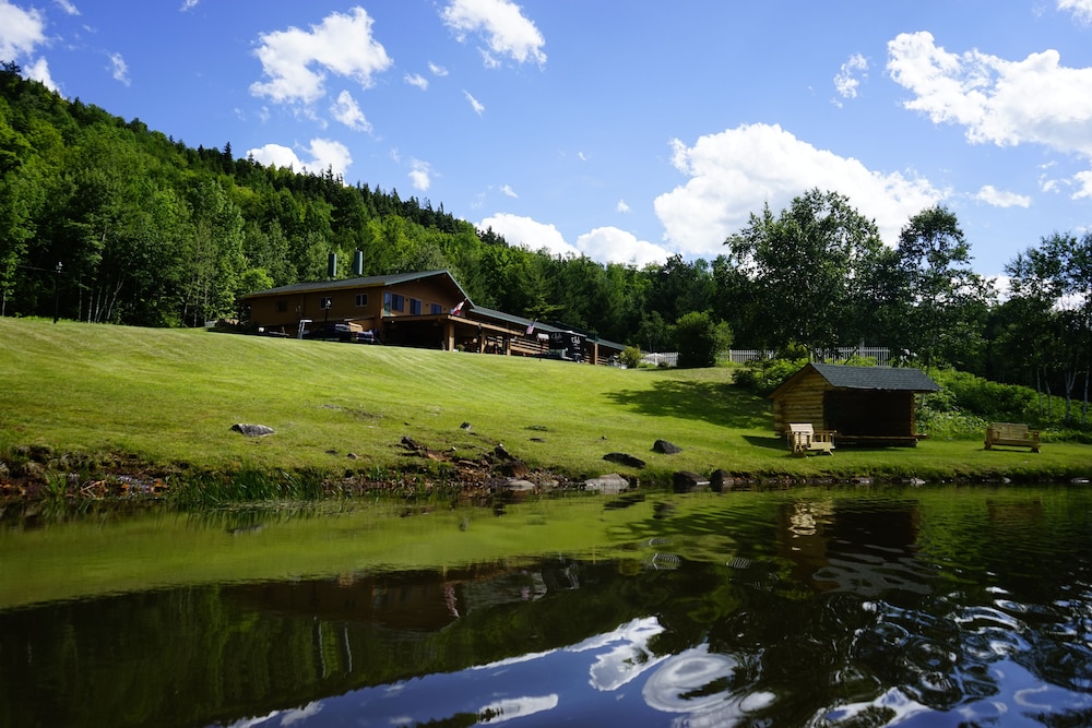 Ledge Rock at Whiteface in Wilmington, United States