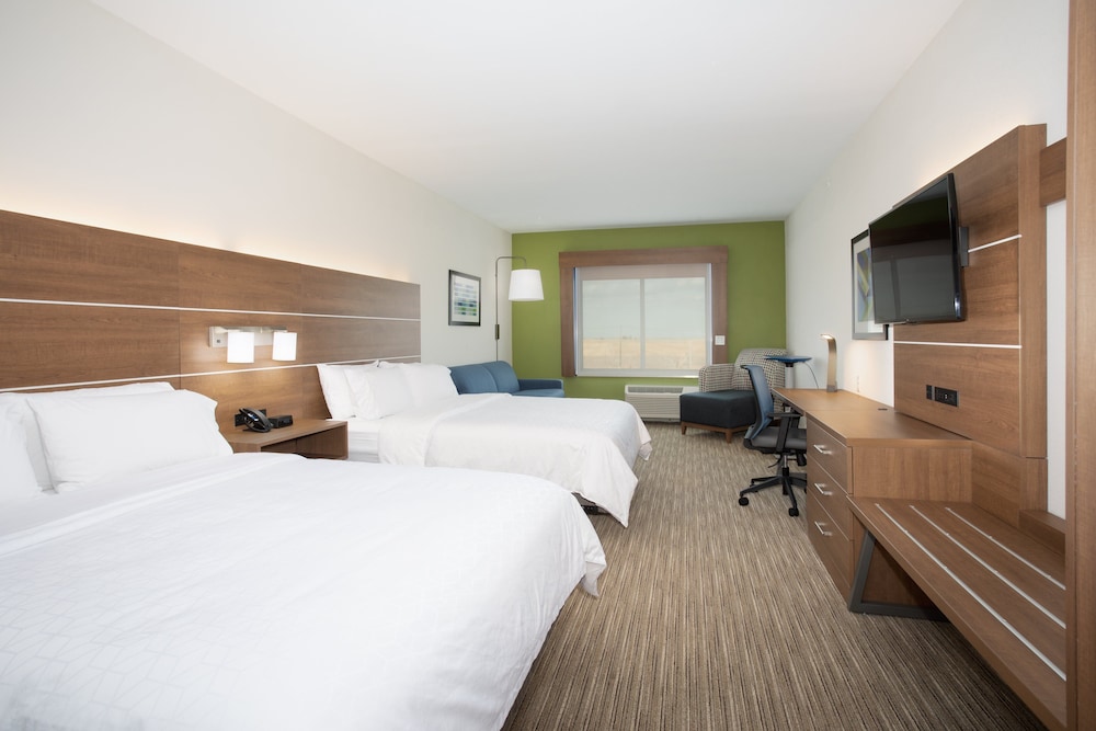 Holiday Inn Express & Suites Goodland I 70 an IHG hotel - photo 20