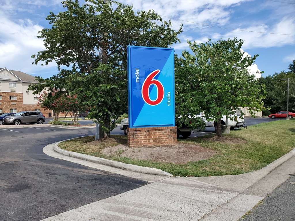 Motel 6 Richmond VA I 64 West - photo 3