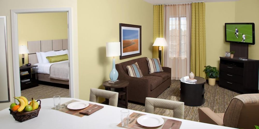 Candlewood Suites Cut Off by IHG - photo 16