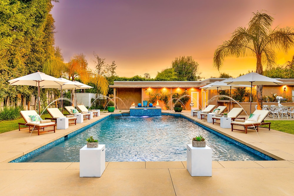 Beverly Hills Luxury Modern Palace - photo 29