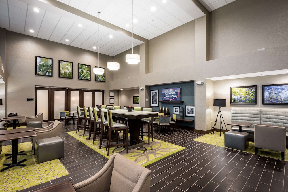Hampton Inn & Suites Hammond - photo 32