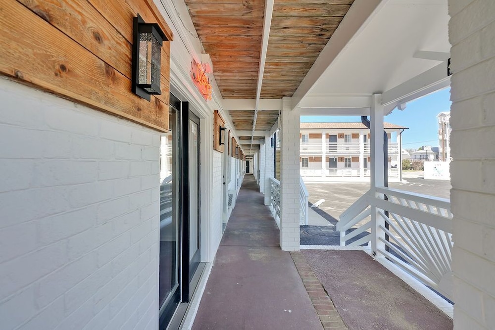 Dry Dock Vacation Club - photo 3