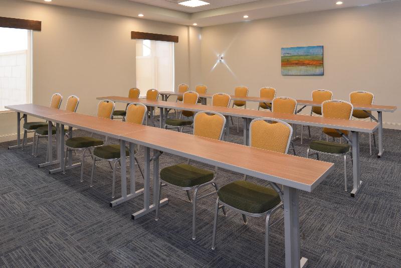Holiday Inn Express Spring Hill by IHG - photo 23