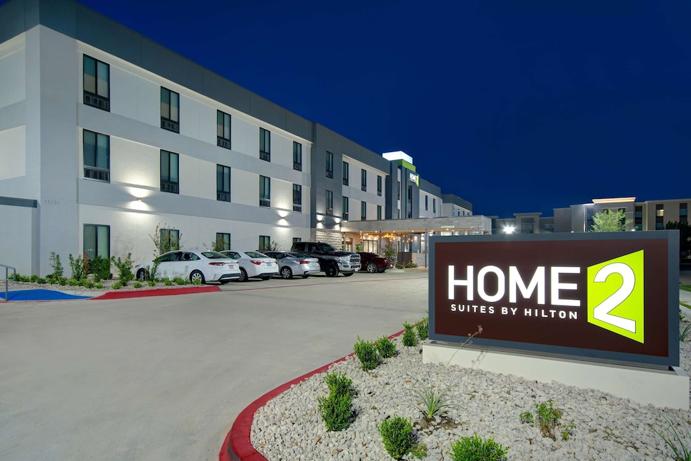 Home2 Suites by Hilton Burleson - photo 43