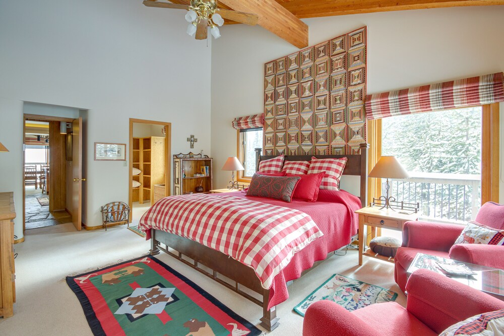 Big Sky Condo w Mountain Views 1 Mi to Resort - photo 10