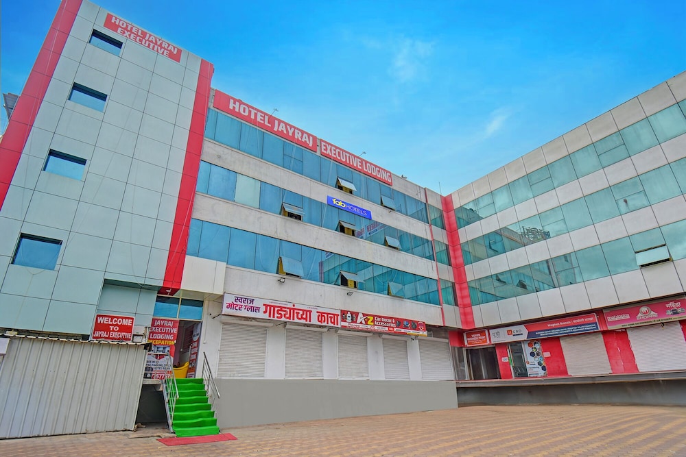 Fabexpress Jayraj Executive - last minute hotel in Pune