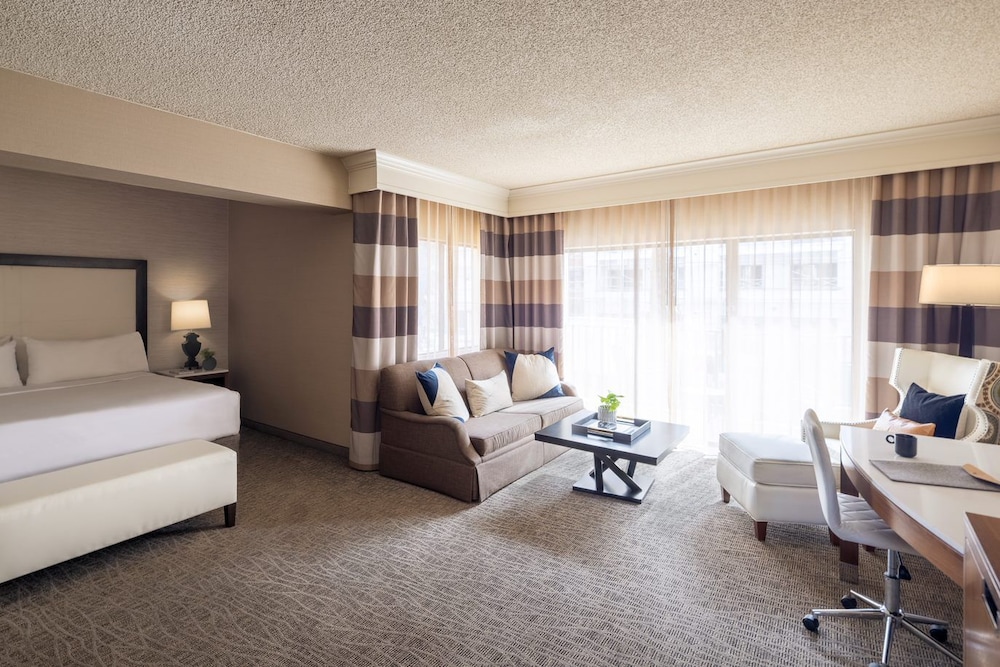Crowne Plaza Phoenix Chandler Golf Resort by IHG - photo 18
