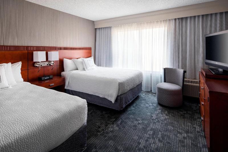 Courtyard by Marriott San Mateo Foster City - photo 42