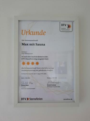 Ferienhaus Max mit Sauna — hotel in Rehburg-Loccum