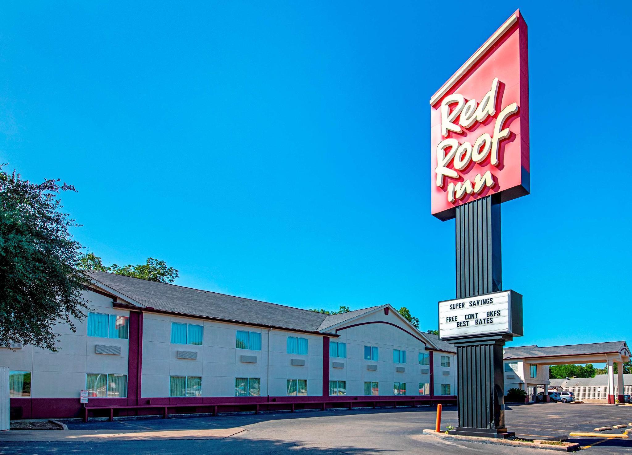 Red Roof Inn San Marcos - photo 13